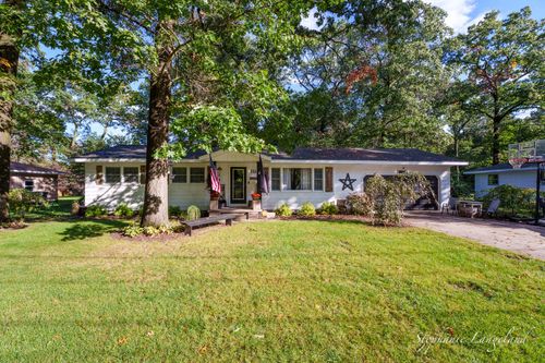 1880 Ora St, Muskegon, MI, 49445-1622 | Card Image
