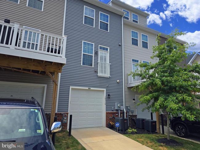 18316 Reaper Hill Ct, Townhouse with 3 bedrooms, 3 bathrooms and null parking in TRIANGLE VA | Image 54