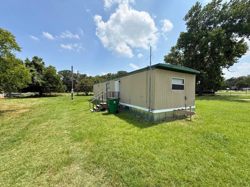1524 Partridge Ct, Azle, TX, 76020-4548 | Card Image