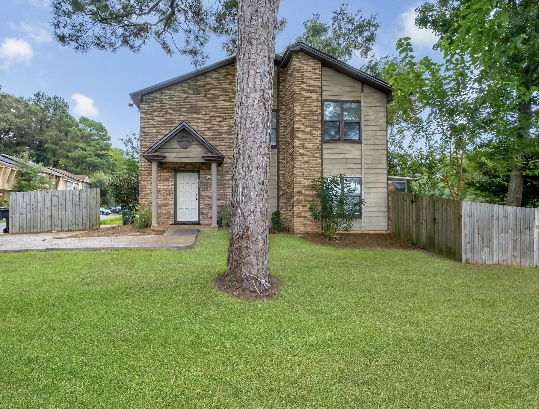 Acorn Grove Ct, Tallahassee, FL 32312