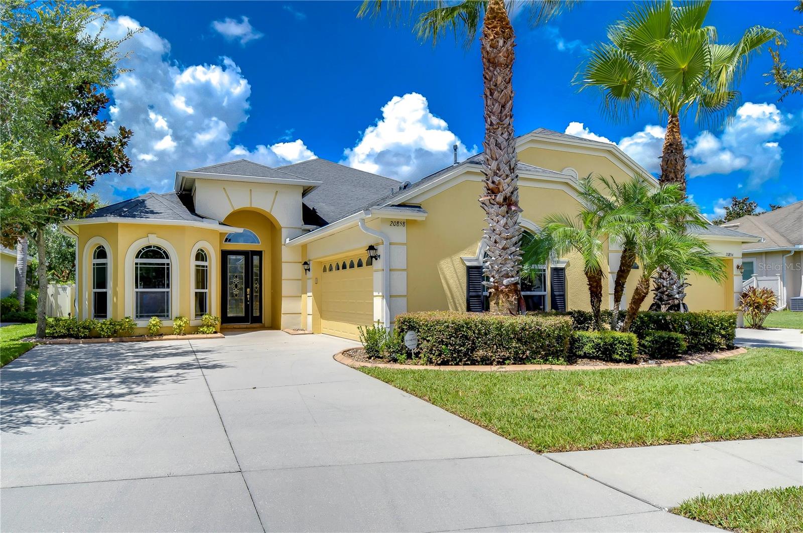 Amanda Oak Ct, Land O Lakes, FL 34638