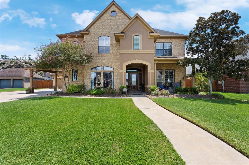 Arrowhead Dr, Lake Jackson, TX 77566