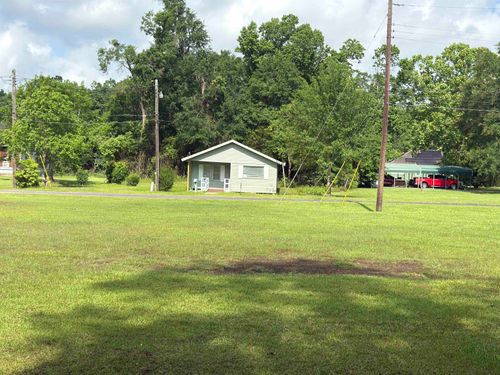 655 N 2nd St, Silsbee, TX, 77656-4115 | Card Image