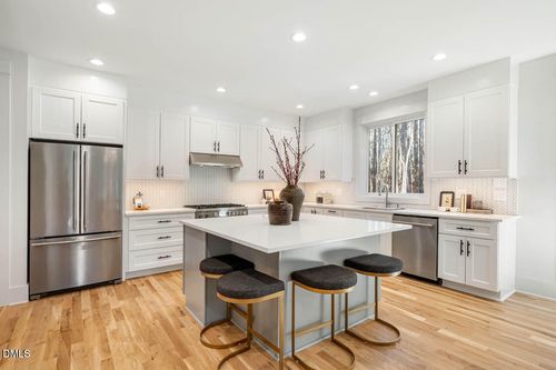 8750 Old Nc 86, Chapel Hill, NC, 27516-5153 | Card Image