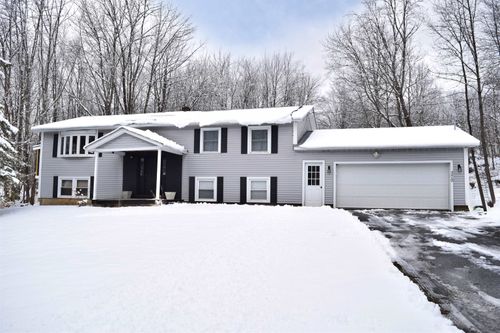 370 Westford Road, Milton, VT, 05468 | Card Image