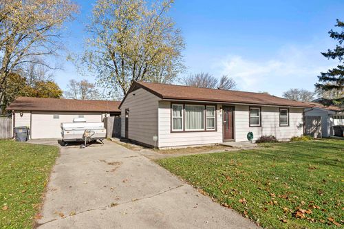 387 Brook Drive, Valparaiso, IN, 46385 | Card Image