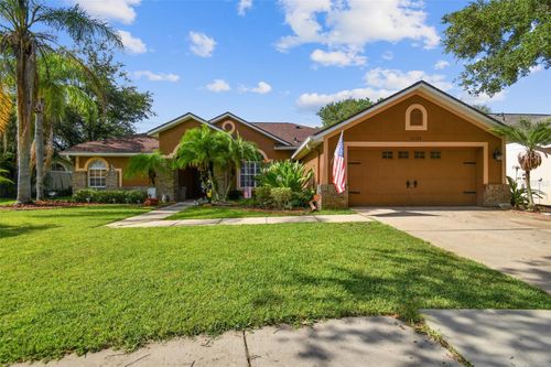 16920 Falconridge Rd, LITHIA, FL, 33547-5822 | Card Image
