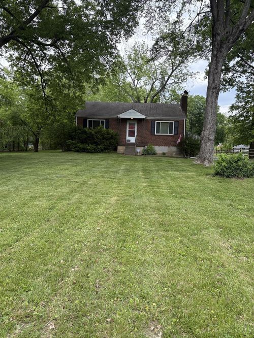 3880 Bennett Rd, Cincinnati, OH, 45245-2743 | Card Image