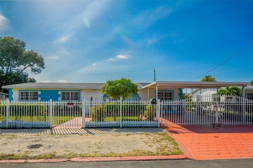 17800 Nw 8th Ave, Miami, FL, 33169-4705 | Card Image