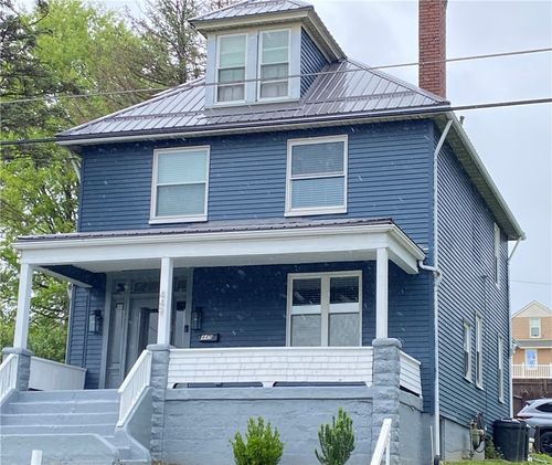 449 Elwyn Ave, Springdale, PA, 15144-1168 | Card Image