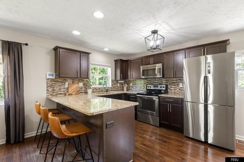 8141 Browne Street, Omaha, NE, 68134 | Card Image
