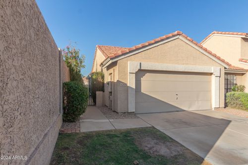 4260 E Cassia Way, Phoenix, AZ, 85044 | Card Image