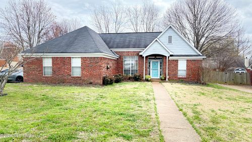 9635 Geneva Loop N, Olive Branch, MS, 38654-3783 | Card Image