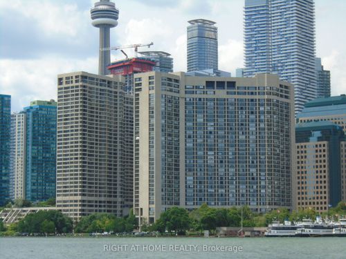 838-33 Harbour Sq, Toronto, ON, M5J2G2 | Card Image
