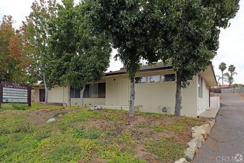 702 Civic Center Dr, Vista, CA, 92084 | Card Image
