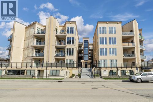 311-1327 St Paul St, Kelowna, BC, V1Y2E2 | Card Image