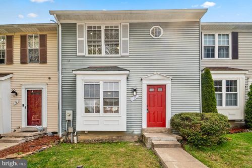 7 Prestwick Sq, Baltimore, MD, 21228-2852 | Card Image