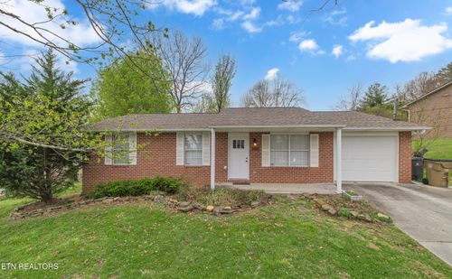 6005 Morning Glory Pl, Knoxville, TN, 37912-4550 | Card Image