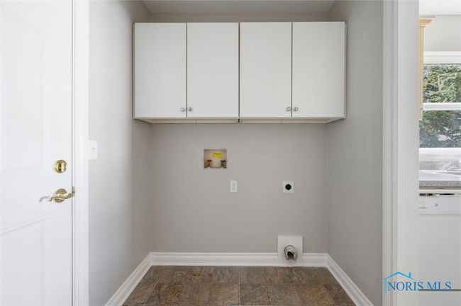 7352 Manatee Ct, House other with 2 bedrooms, 2 bathrooms and 2 parking in Maumee OH | Image 28