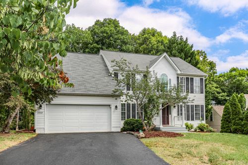 10205 N Hampton Ln, FREDERICKSBURG, VA, 22408-5513 | Card Image