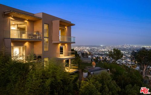 1600 Viewmont Dr, LOS ANGELES, CA, 90069-1319 | Card Image