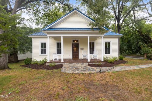 915 S 3rd St, Sanford, NC, 27330-5311 | Card Image