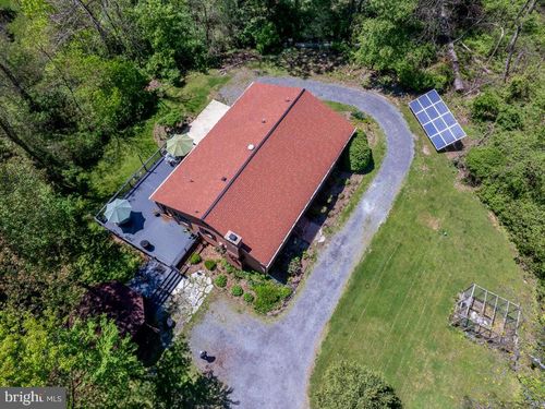 286 Falling Springs Rd, Shepherdstown, WV, 25443-1230 | Card Image