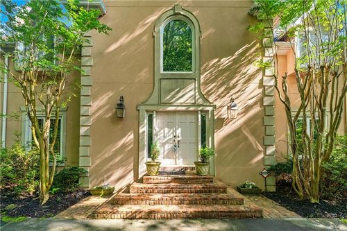 5105 Jett Forest Trl, Atlanta, GA, 30327-4559 | Card Image