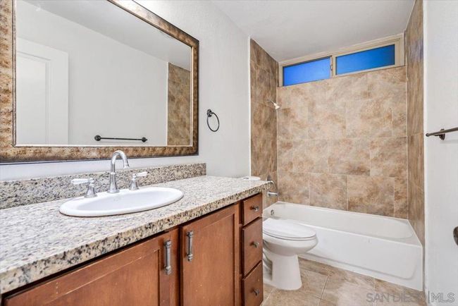 37 - 1350 N Escondido Blvd, Condo with 2 bedrooms, 2 bathrooms and 2 parking in Escondido CA | Image 15