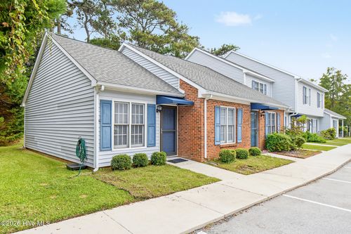 132 Crystal Pines Court, Beaufort, NC, 28516 | Card Image
