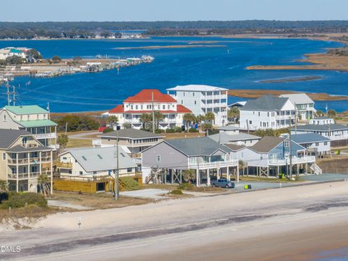 1601 New River Inlet Rd, N Topsail Beach, NC, 28460-9261 | Card Image