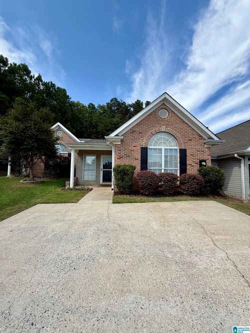 311 Coales Branch Cir, PELHAM, AL, 35124-4851 | Card Image
