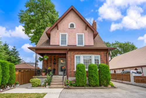 4534 Fourth Ave, Niagara Falls, ON, L2E4N6 | Card Image