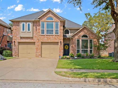 3548 Paint Brush Ln, Bedford, TX, 76021-4050 | Card Image