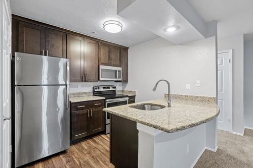 1349-609 State Route 23, Wayne, NJ, 07470-6814 | Card Image