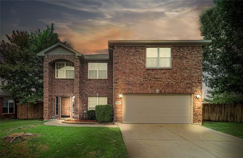 9600 Fox Hill Dr, Fort Worth, TX, 76131-4246 | Card Image