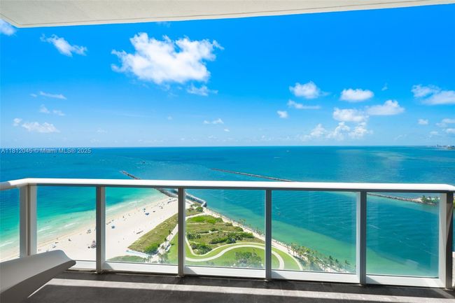 APT-3003 - 100 S Pointe Dr, Condo with 3 bedrooms, 4 bathrooms and null parking in Miami Beach FL | Image 28