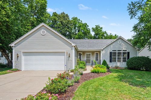 6433 Armstrong Dr, South Bend, IN, 46614-5784 | Card Image