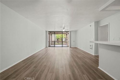 unit-m1081-7740 Redlands St, Playa del Rey, CA, 90293-7427 | Card Image