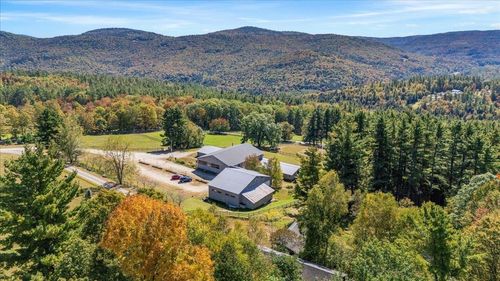 35 Fawn Ledge Ln, Jamaica, VT, 05343 | Card Image