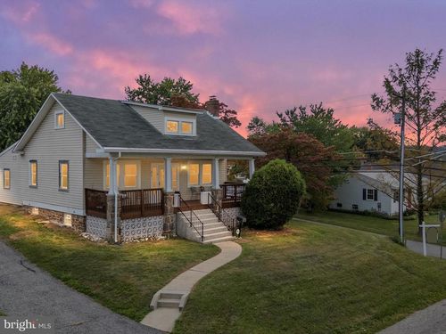 21 Oakway Rd, LUTHERVILLE TIMONIUM, MD, 21093-4238 | Card Image