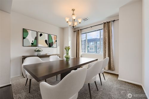 3325 30th Dr, Everett, WA, 98201-4955 | Card Image