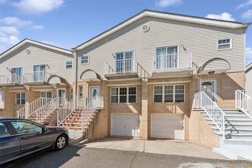 16-1601 Johnson Ave, Elmont, NY, 11003-2364 | Card Image