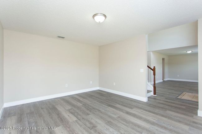 10386 Norvell Rd, House other with 3 bedrooms, 2 bathrooms and null parking in Spring Hill FL | Image 7