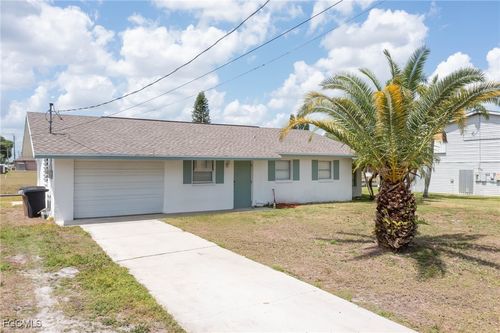 2019 Clarke Ave, FORT MYERS, FL, 33905-7104 | Card Image