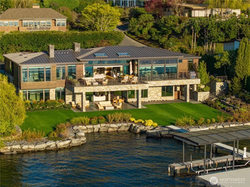 1655 73rd Ave Ne, Medina, WA, 98039-2330 | Card Image