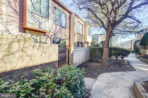 21 Docena Ct, GAITHERSBURG, MD, 20886-4234 | Card Image