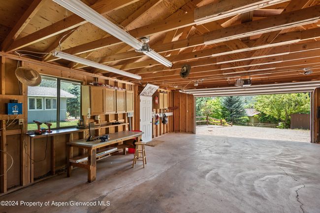 Garage Detached From House 948 sq. ft. | Image 19