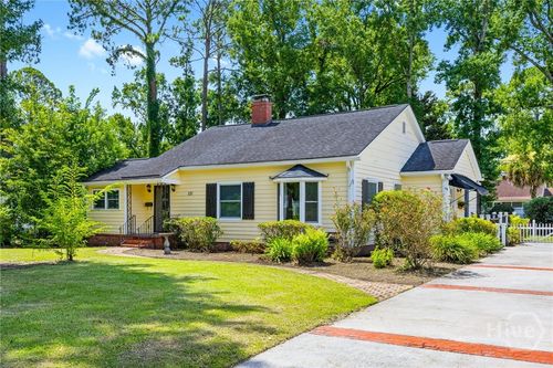 131 Columbus Dr, Savannah, GA, 31405-4103 | Card Image