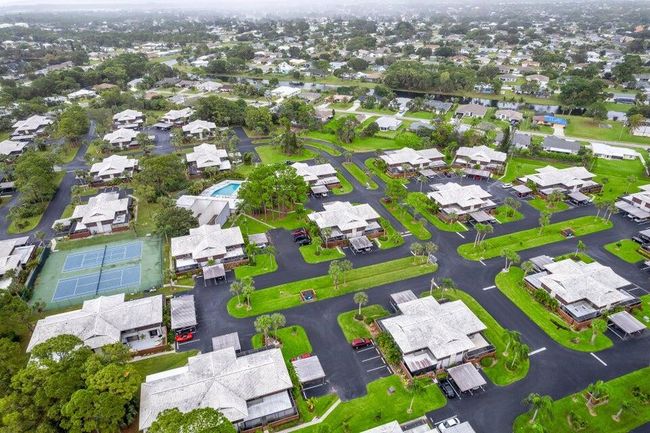 3302 Se Guenevere Ln, Condo with 2 bedrooms, 3 bathrooms and null parking in Port St Lucie FL | Image 26